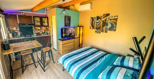 One-Bedroom House