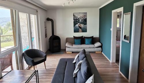 Apartment with Mountain and Lake View