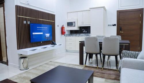 Queen Suite