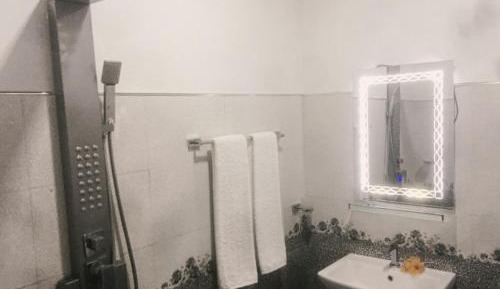 King Room with Mountain View