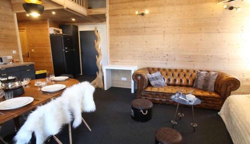 Apartment (12 adults)