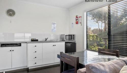 Deluxe Double Room (2 Adults + 1 Child)