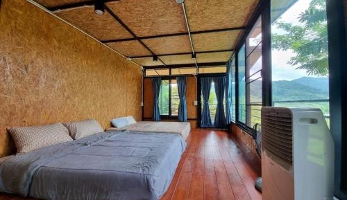 Quadruple Room with Mountain View