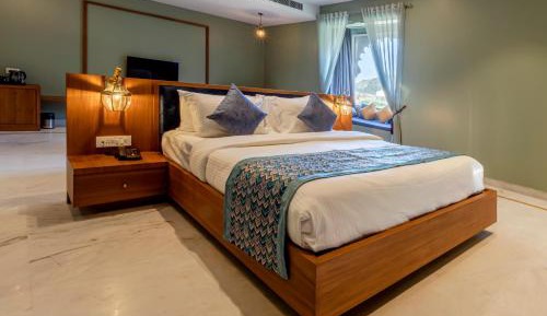 Suite with Balcony