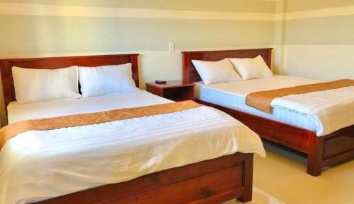 Triple Room with Private Bathroom