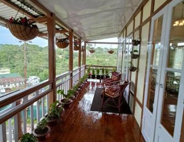 Deluxe Family Suite