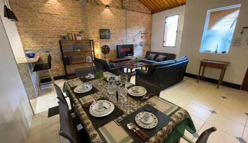 Deluxe Villa