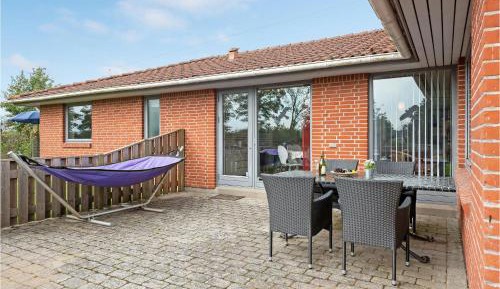 Three-Bedroom Holiday Home 