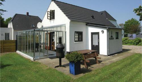 Two-Bedroom Holiday Home
