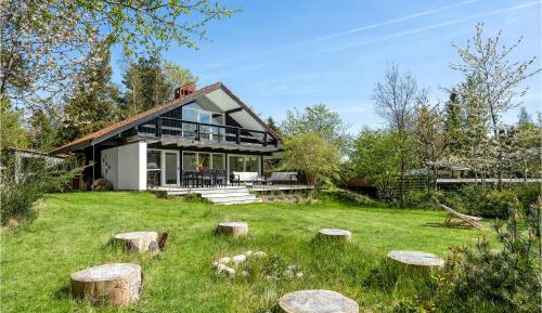 Two-Bedroom Holiday Home