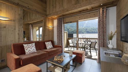 Two-Bedroom Apartment for 6 people with Spa Access