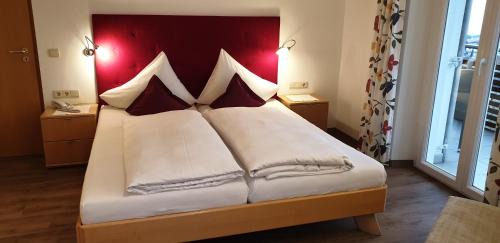 One-Bedroom Apartment with Panoramic View (2 Adults)