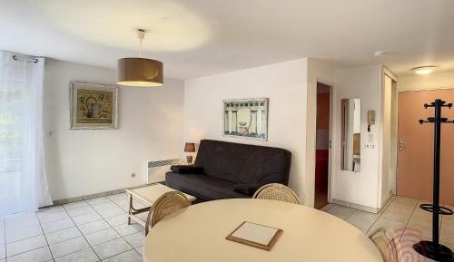 Apartment (4 Adults)