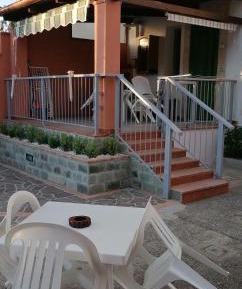 Tulipano Two-Bedroom House