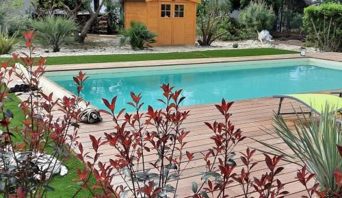 Villa (8 Adults)