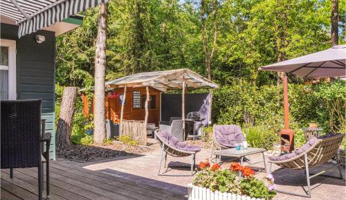 One-Bedroom Holiday Home