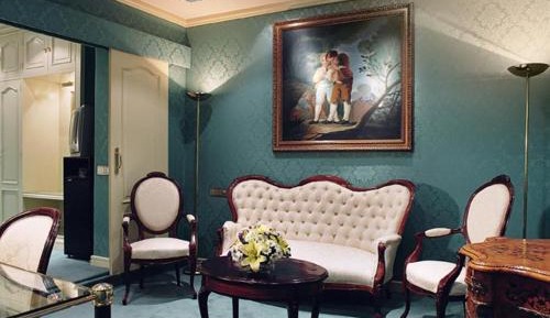 Double or Twin Room with Extra Bed