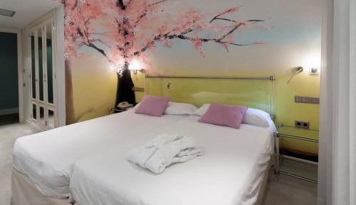 Superior Double or Twin Room with Balcony