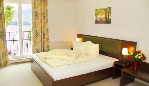 Double Room Lake View