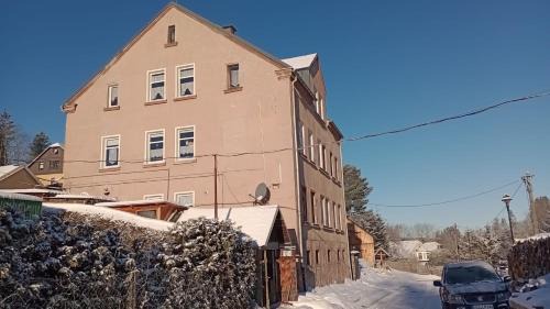 Apartment - Split Level