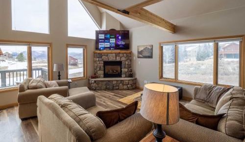 Five-Bedroom Holiday Home