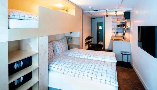 Triple Room & Kitchenette