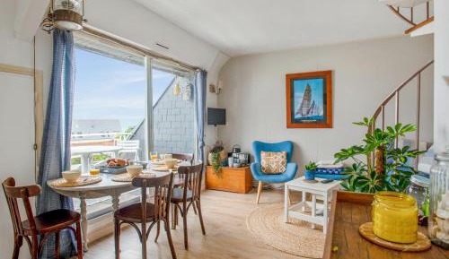 Apartment with Sea View