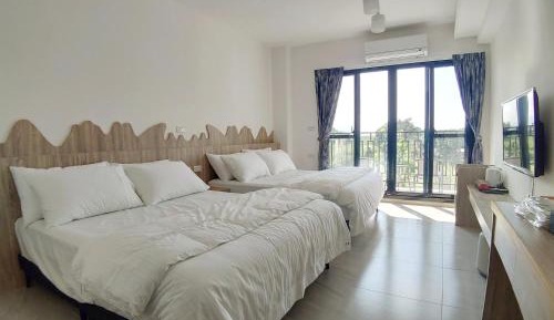 Quadruple Room with Balcony