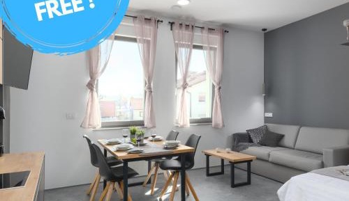 Premium Studio with Street View (#8)