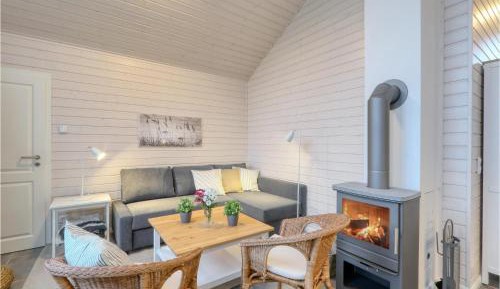 Three-Bedroom Holiday Home 