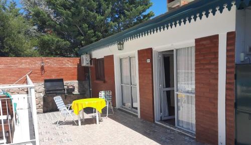 Apartment with Pool View 