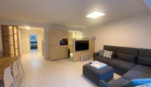 Family Room with Side Sea View