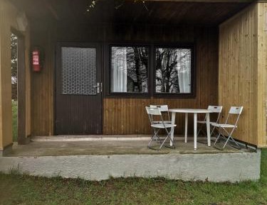 Bungalow with Garden View