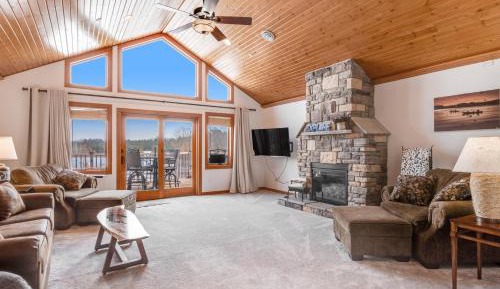 Three Bedroom Apartment