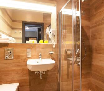 Standard plus with Garden View