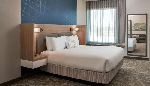 Large King Suite