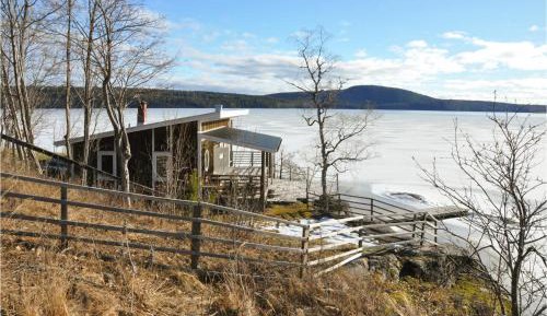 Two-Bedroom Holiday Home