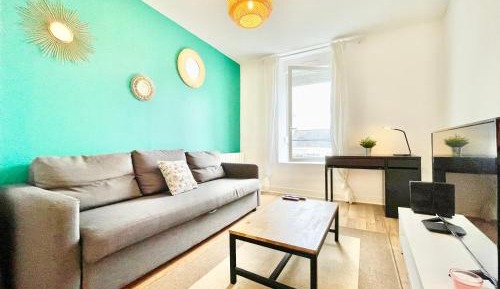 Deluxe Apartment