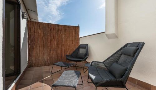 Double or Twin Room with Terrace