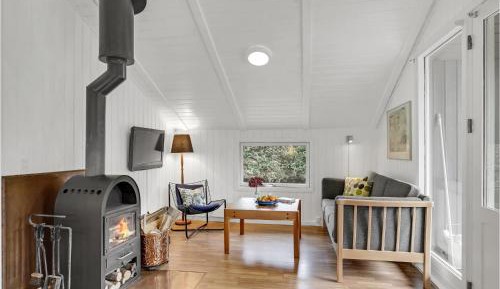 Three-Bedroom Holiday Home 
