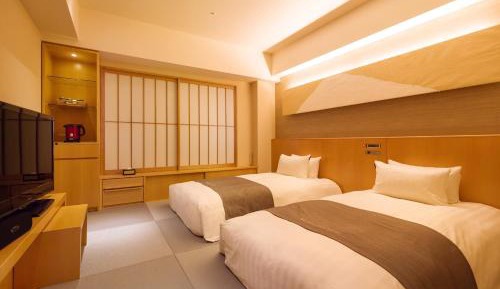 Twin Room with Extra Bed