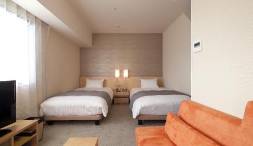 Twin Room with Mountain View