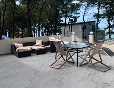 Apartment with Terrace