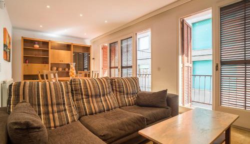 Three-Bedroom Superior Apartment