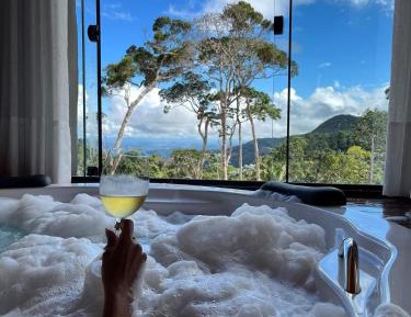 King Room with Spa Bath