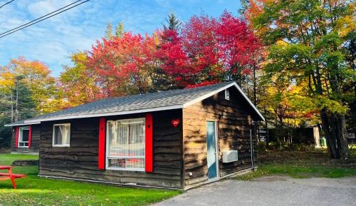 Two-Bedroom Cottage - Pet Friendly