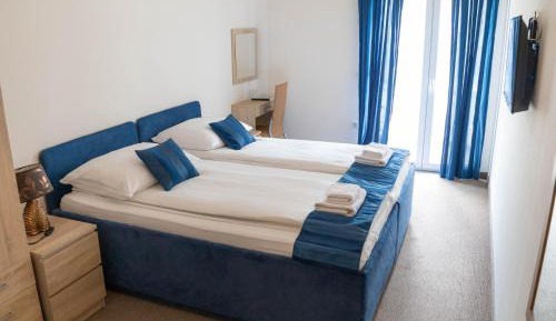 Single Room with Bathroom