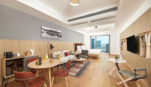 Premium King Room