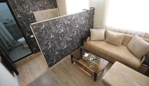 Deluxe Double Room with Shower