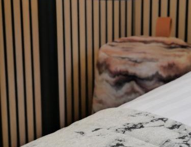 Comfort Room with Large Bed